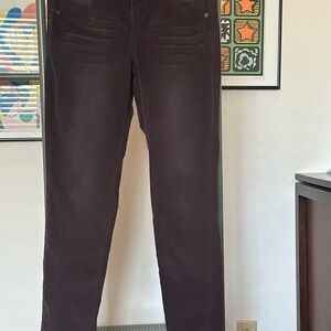 Women's chocolate Brown skinny cords.